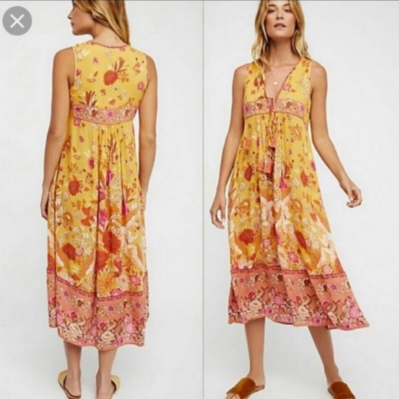 Spell Siren Song Midi in Gold - Picture 1 of 11